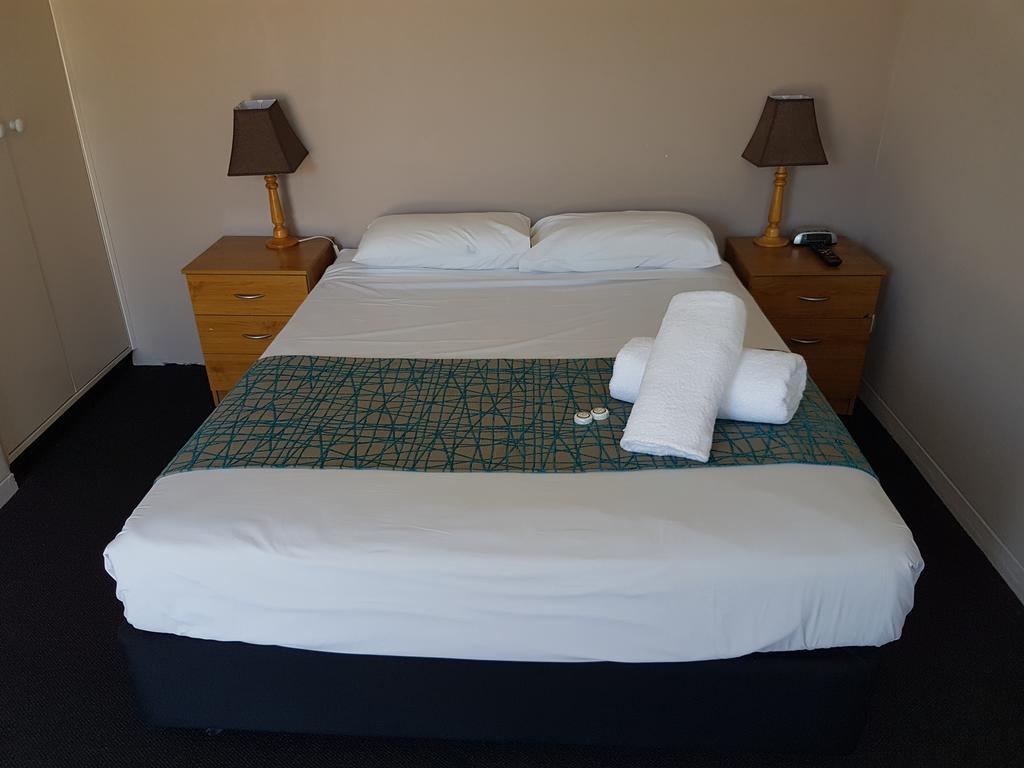 Gateshead Tavern & Motel Mount Hutton Ngoại thất bức ảnh